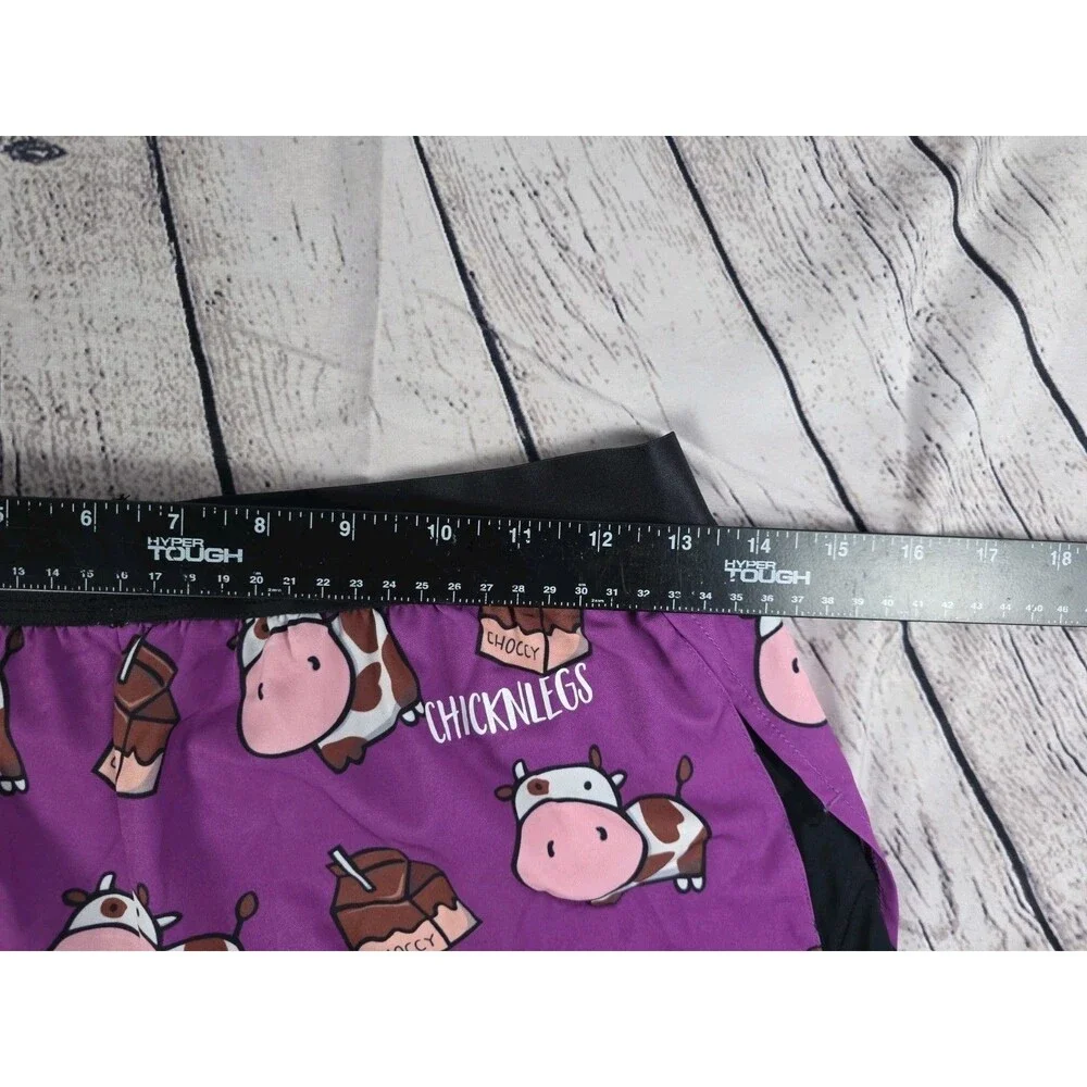 Chicknlegs Men's Medium Purple Choccy Cows 2” Half Split Shorts - Picture 3 of 5
